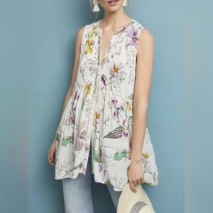 Anthropologie Nia Floral W/White Embroidered
Ladder Lace Trim Floral Tunic Top M